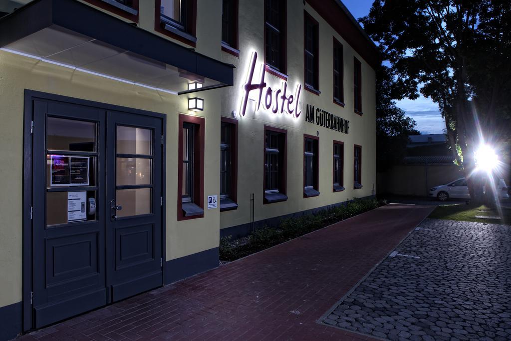 Hostel am Güterbahnhof Neubrandenburg Exterior foto